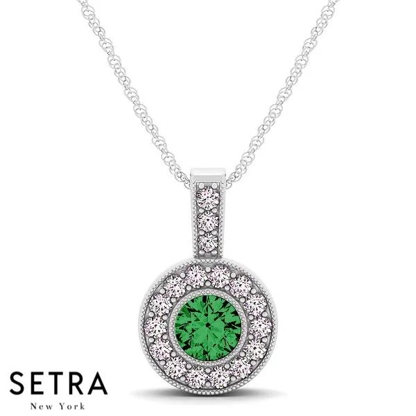 18K Gold Round Cut Diamonds & Green Emerald In Halo Setting Necklace