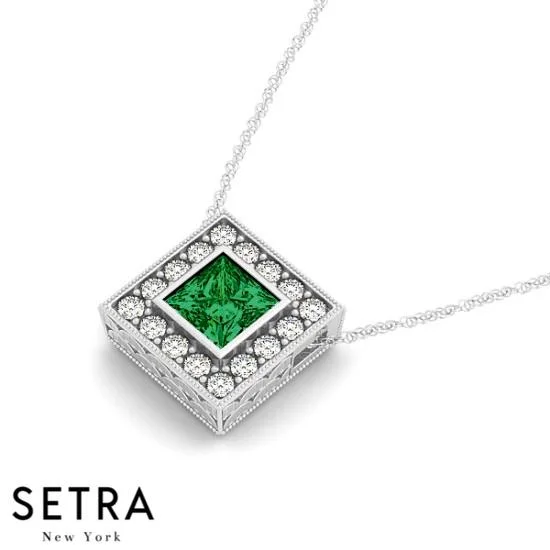 18K Gold Round Cut Diamonds & Princess Cut Green Emerald In Halo Setting Necklace