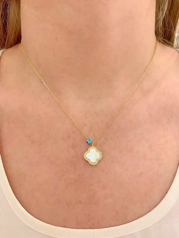 Mother of Pearl Clover Necklace