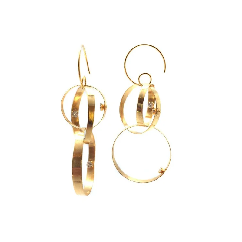 Interlocking Hoop Earrings - Gold