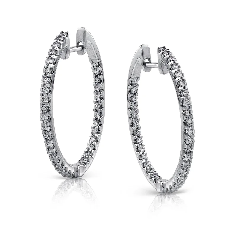 Hoop Earrings in 18k Gold with Diamonds