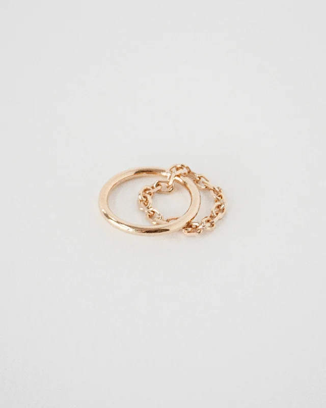 GRAVEN CHAIN RING