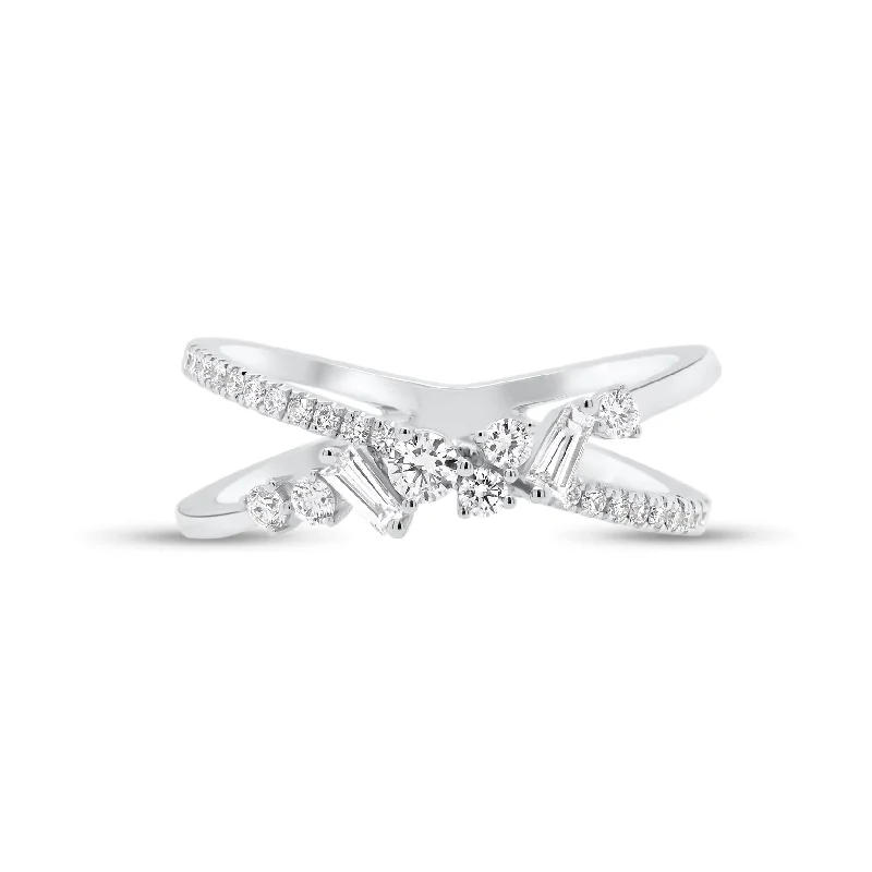 Mixed Cut Diamond Criss-Cross Ring