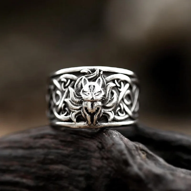 Nine-Tailed Fox Celtic Knot Stainless Steel Ring