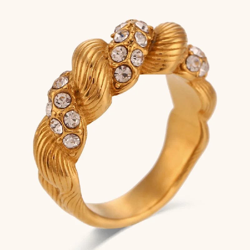 Wholesale Diamond Inlaid Fried Dough Twists Dome Antique Stainless Steel Gold Plated Ring